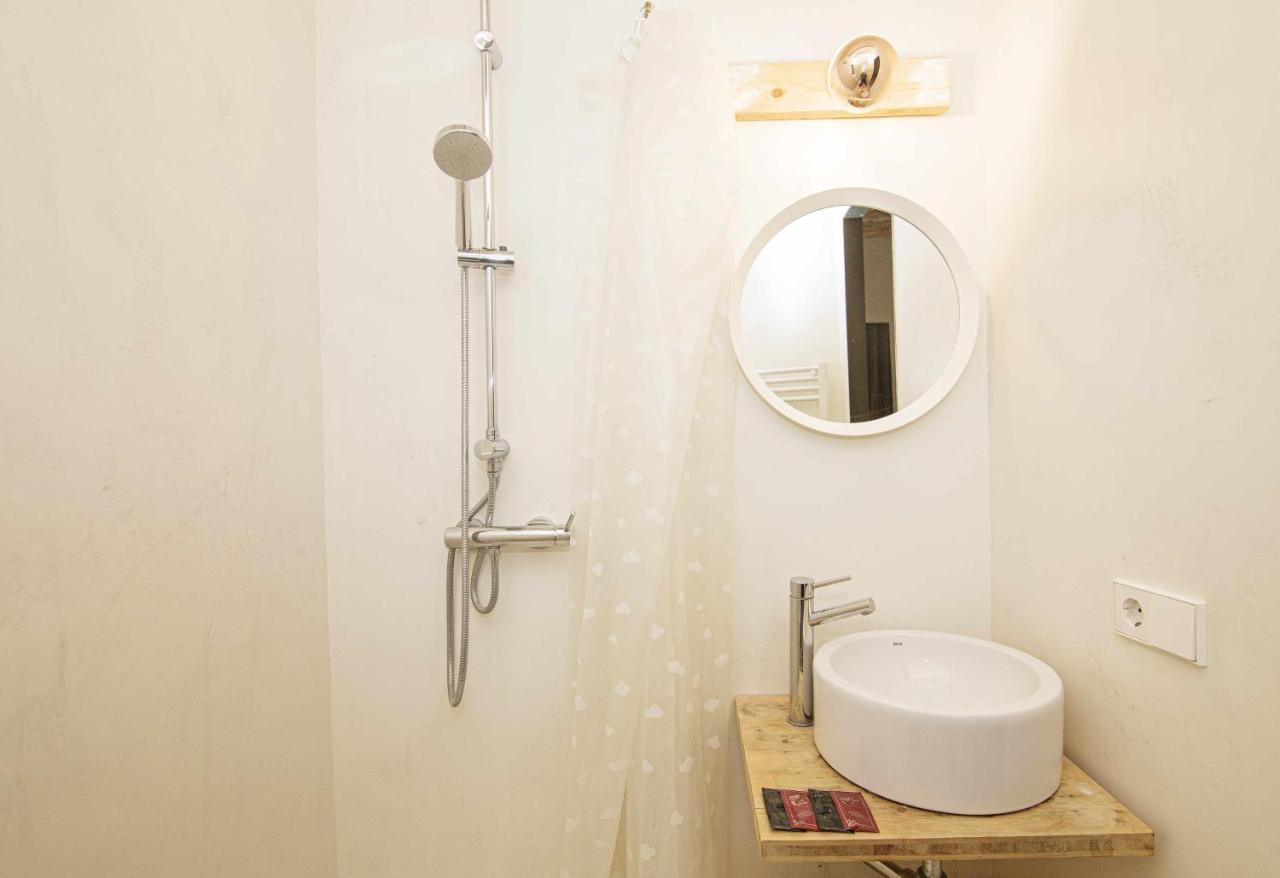 Apartamento Tr Auriga En El Barri Vell Girona Bagian luar foto